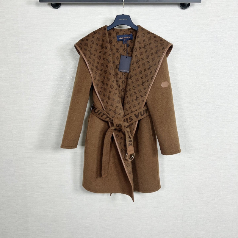 l0vis Vvtt0n outwear